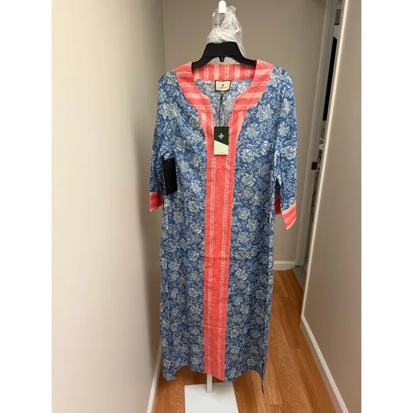 NEW Tuckernuck Blue Chintz Maxi Abstract Caftan Size Medium - Image 3