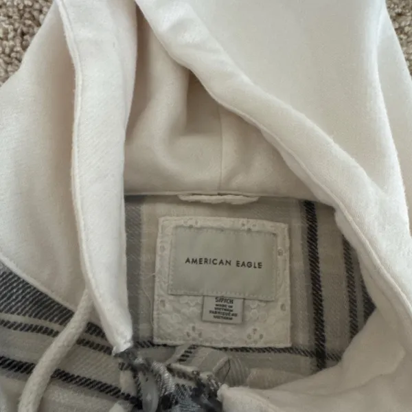 American Eagle plaid hooded flannel  - Image 3