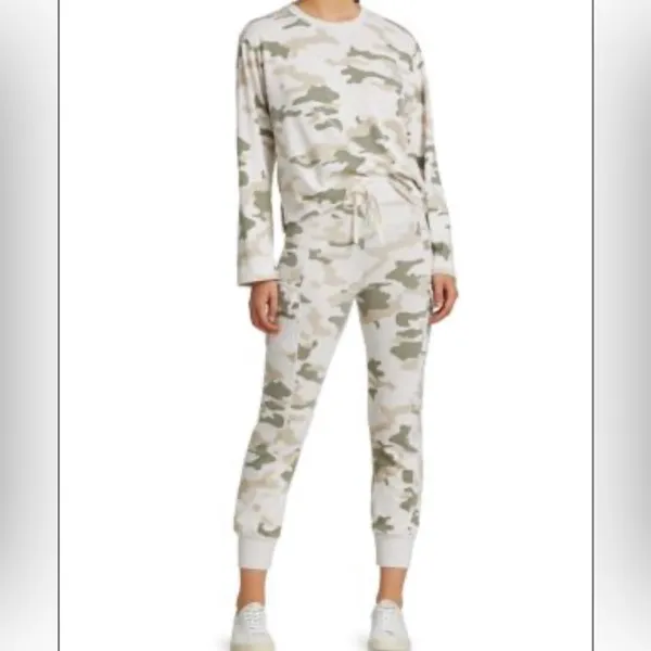 Sundry Camo boxy sweatshirt - Image 2