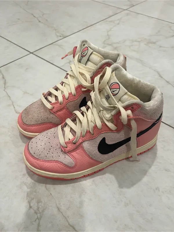 Nike Pack Pink Hoops Dunk High Sneakers Size 7.5 US - Image 2
