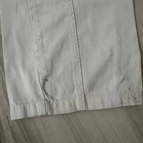 Cream Straight - Image 3