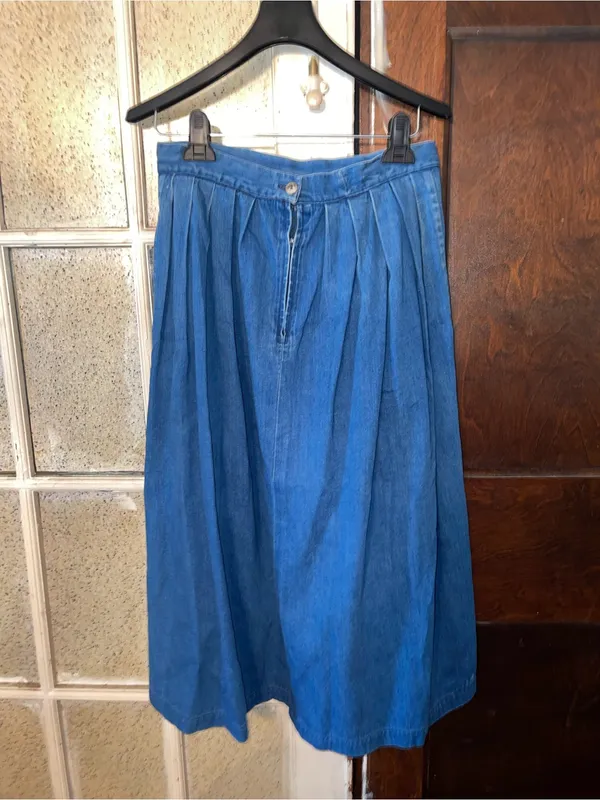 Vintage David Brooks Denim Skirt - Size 4 - Image 2