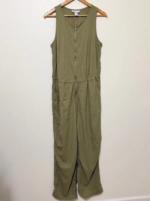 Athleta Adventure Utility Zip-Front Jumpsuit Size Medium Green - Image 2