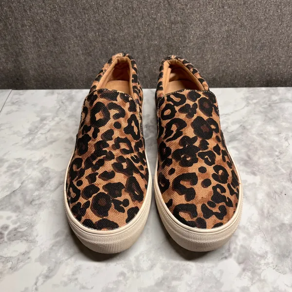 Steve Madden Leopard Print Slip On‎ Sneakers Women's Size 7.5M Platform Comfort - Image 2