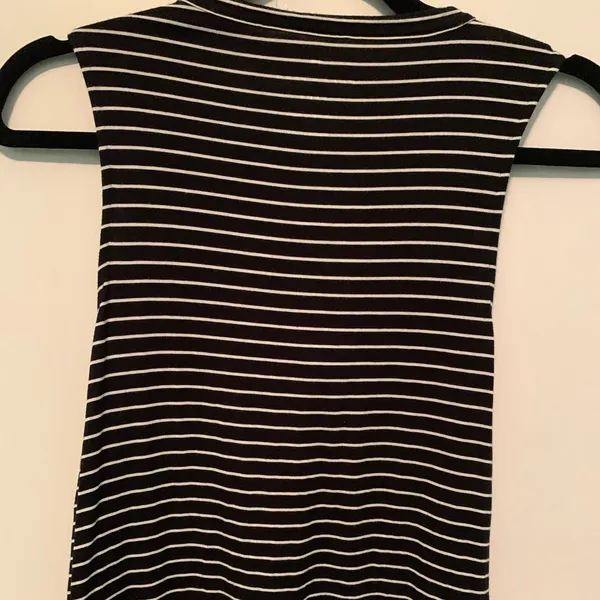 American Eagle Flowy tank top - Image 7