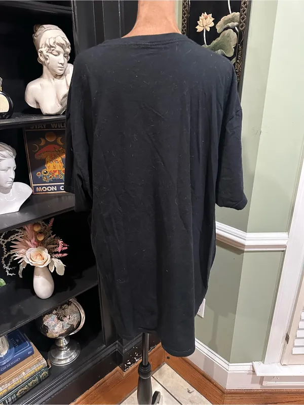 Flawed Vintage T‑Shirt Bundle – Sizes M–XXL Size L - Image 9