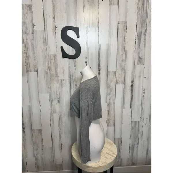 Akira gray crop top - Image 4