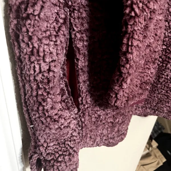 SHERPA Faux Fur KATYDID pullover sweatshirt Pink 1/4 Zip sweater Size L - Image 4