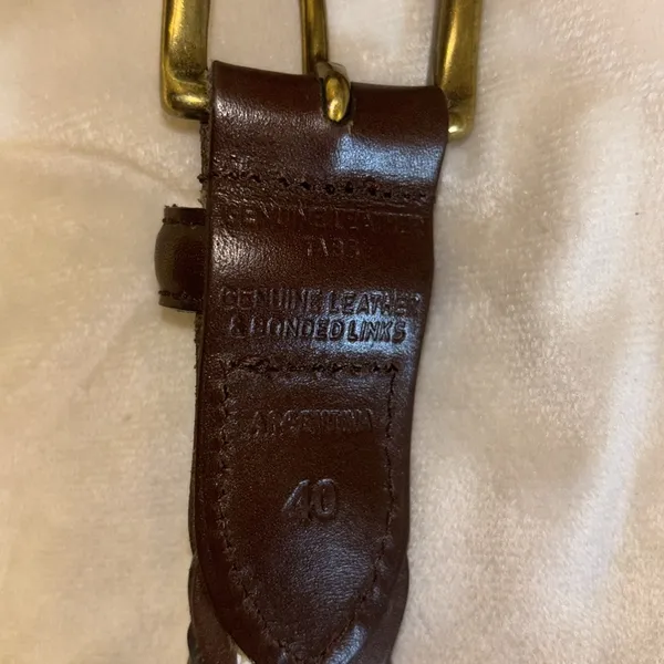 Source Unknown BROWN LEATHER BELT THICK INTERLOCKING LEATHER MADE IN ARGENTINA SIZE40 LENGTH50” - Image 2