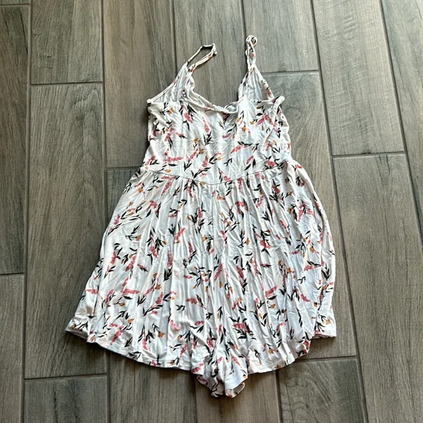 Garage floral romper - Image 4