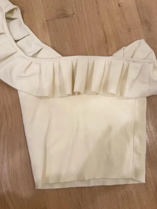Zara Cream One-Shoulder Ruffle Top - Image 2