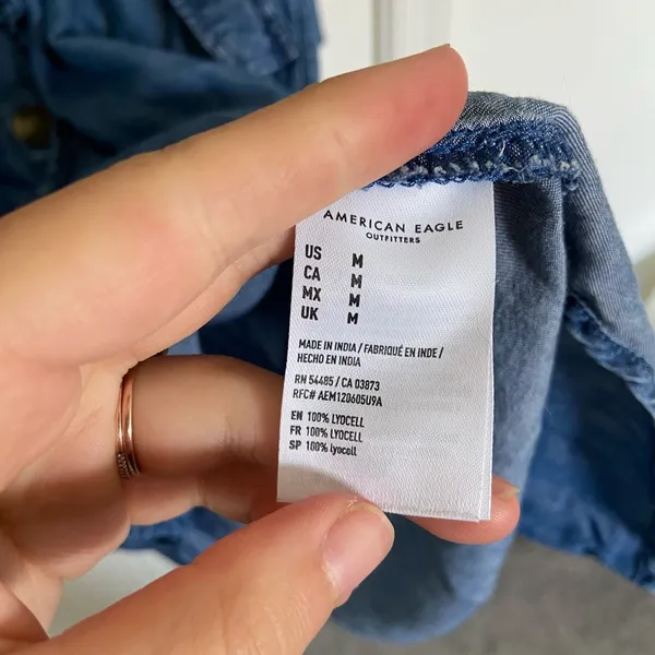 NWOT | American Eagle‎ women’s denim button-front dress — medium - Image 4
