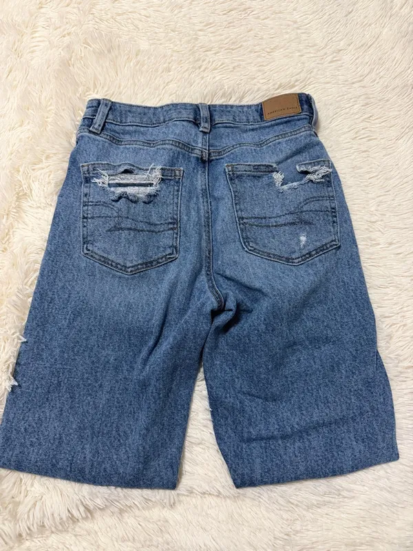American Eagle Highest Rise Mom Jean - Image 5