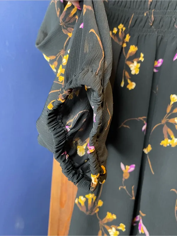 Madewell Womens Georgette Falling Freesias Blouse Medium Smocked Floral Ruffle - Image 3