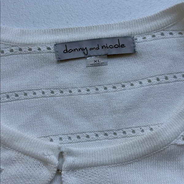 Danny and Nicole Open Sweater - Size XL - Image 4