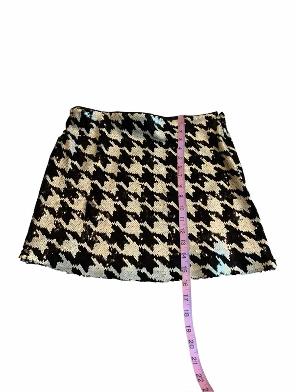 ASTR Darby sequin mini skirt - Image 3
