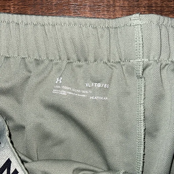 Under Armour Women's Sage and Black Athletic Shorts - Image 2