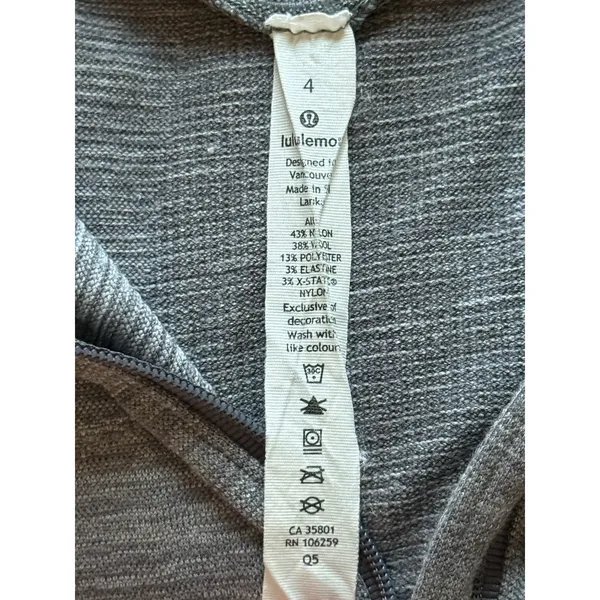 Lululemon‎ Swiftly Wool 1/2 Zip Womens Size 4 Gray Hooded Running Active Gym - Image 5