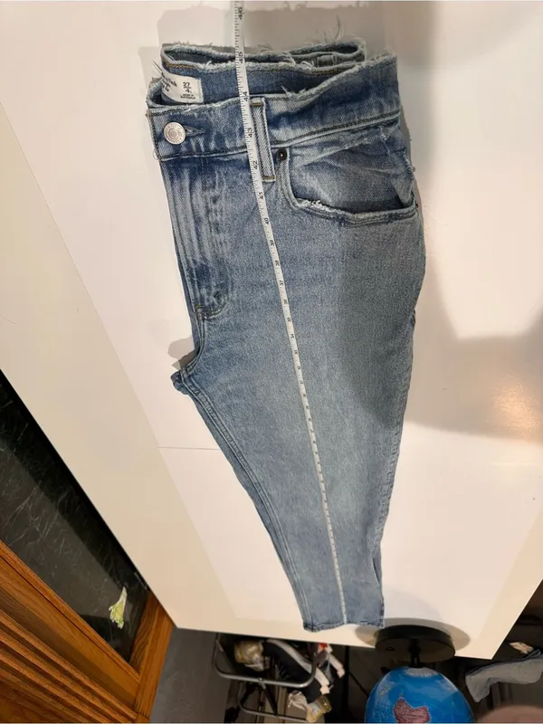 Abercrombie Curve Love 90s Straight Ultra High Rise Jeans 27 Light Wash - Image 11