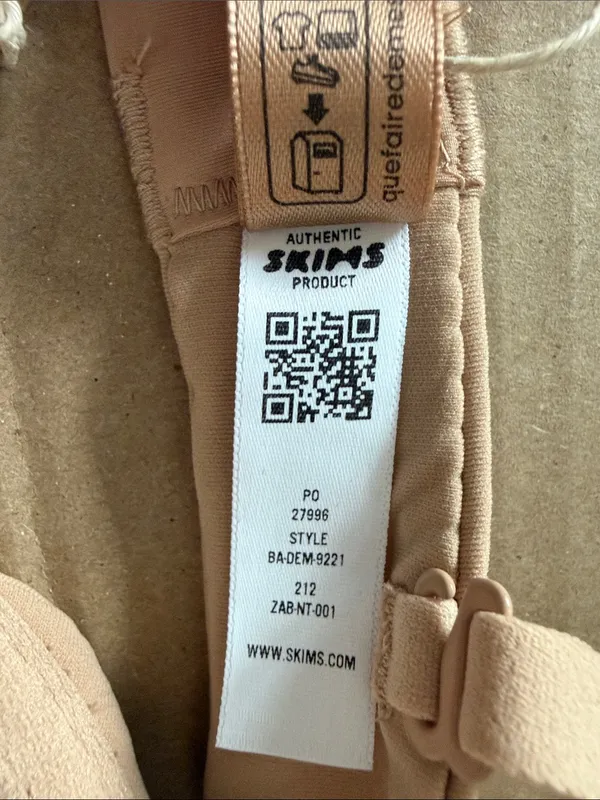 SKIMS Fits Everybody T-Shirt Bra - Clay 30B - Image 9