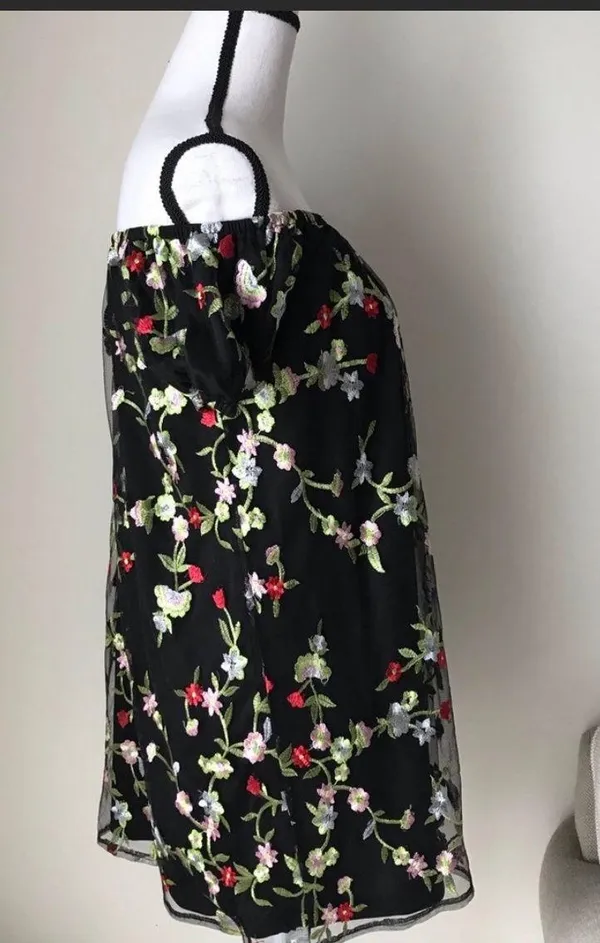 Urban Outfitters Embroidered Floral Mini Dress - Image 6