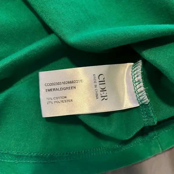 Women's Small Cider Green‎ Crop Top - Image 5