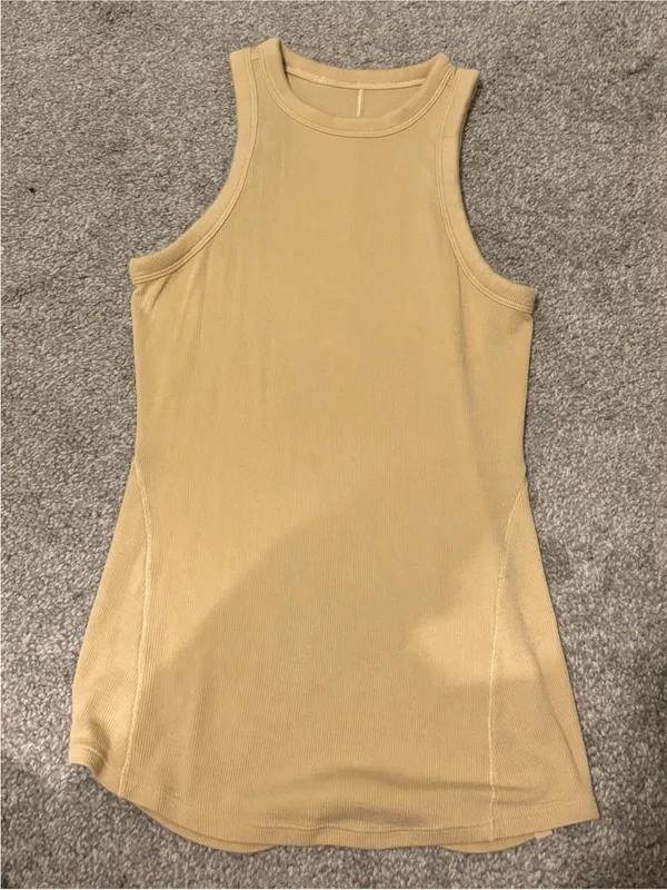 Lululemon Hold Tight Tank Top in Prosecco - Size: 2 - Image 3