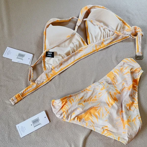 Hurley swimwear 2 pieces sunflower gold yellow rainforest print stretchy silky - Image 2