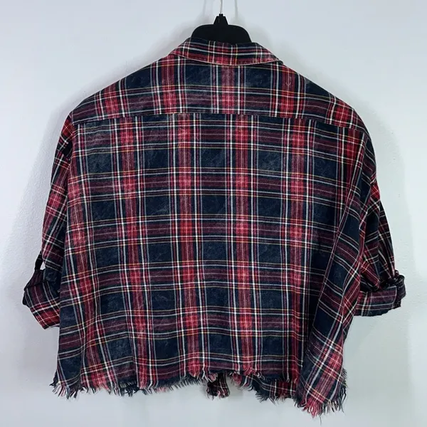 Zara plaid distressed button down shirt size medium - Image 6
