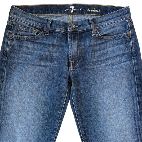 EUC 7 For All Mankind Bootcut Jeans Size 31 Tall Inseam - Image 3