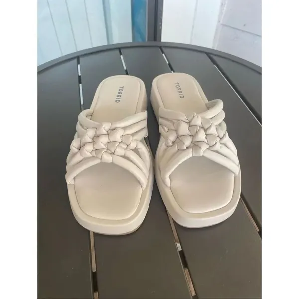 NWOB Torrid Braided Chunky Platform Slide Sandals Bone White 8.5 WW - Image 10