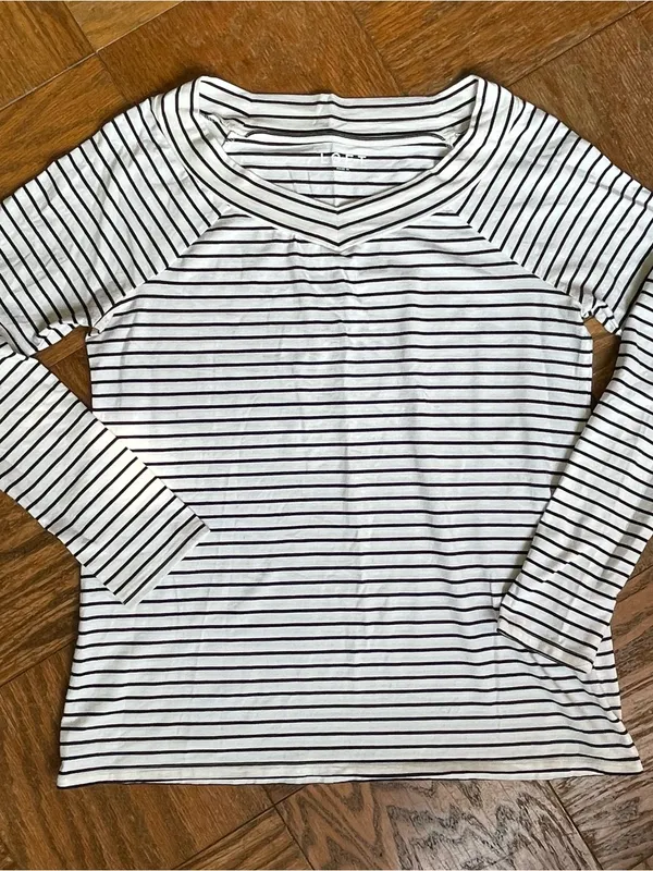 LOFT White Black Striped Top Large‎ ~ Pullover Womens Large Stretchy Loose Fit - Image 3