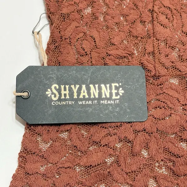 Shyanne Lace Knit Flutter Sleeve Crop Top Womens S Scalloped Edge Rust Boho NEW - Image 2