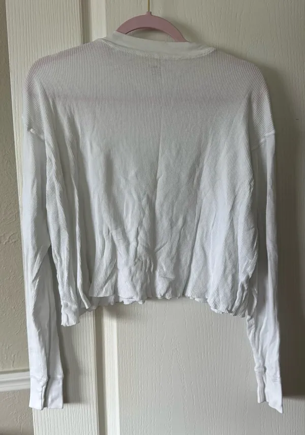 Brandy Melville Waffle Knit Long Sleeve White - Image 2