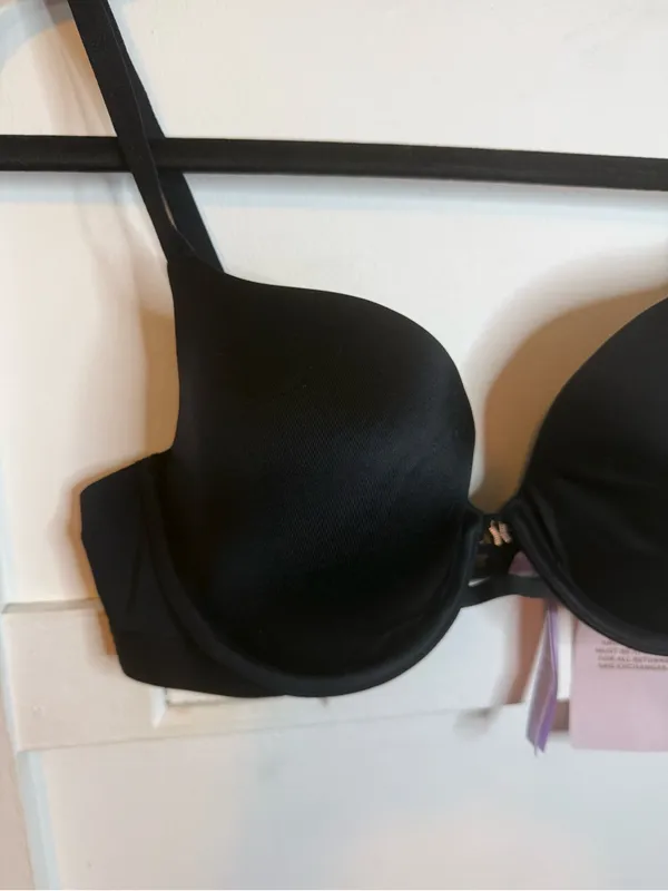 NWT Savage x Fenty Black Core Microfiber T-Shirt Bra - Image 4