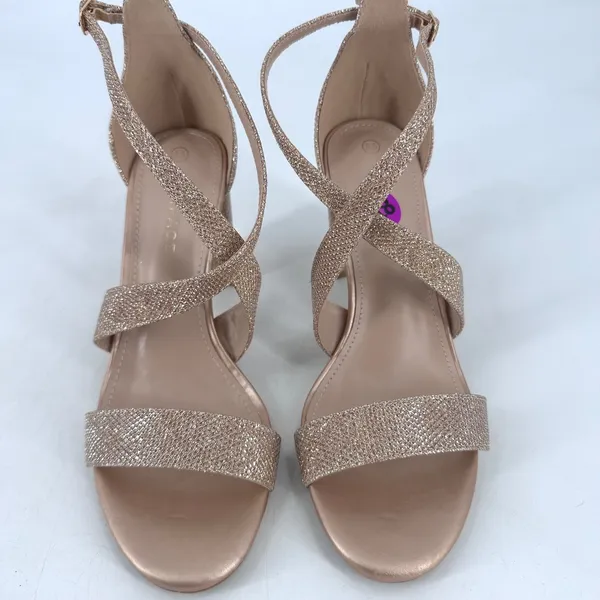 NWOT Rampage Women Rose Gold Glitter Block Heel Sandals Size‎ 8.5 - Image 4