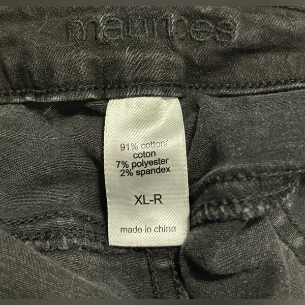 (Maurices) Black Distressed Skinny Jeans: Size XL-R - Image 3