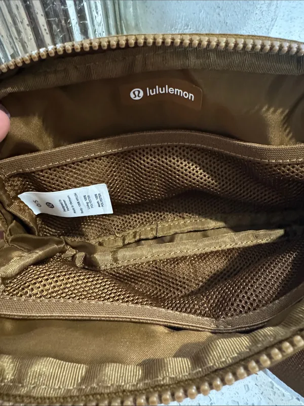 🤍Lululemon Everywhere Belt Bag-Burnt Caramel - Image 6