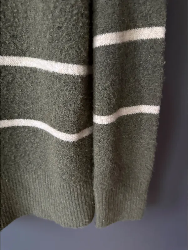 Aerie Olive Green and White Striped Sweater XS - Image 5