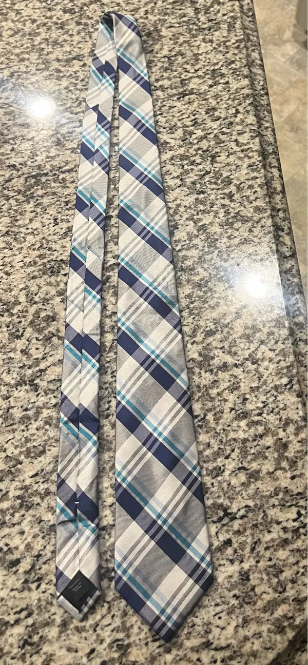 Express Men’s tie Blue & White Checkered NWOT. Business Party Holiday. - Image 7