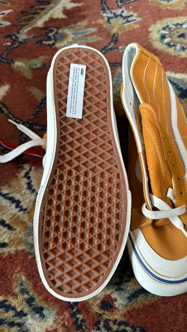 NWT Van’s Off The Wall Golden High Tops - Image 4