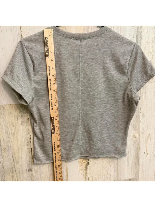 Forever 21 Women's Medium Detail Crop Top - Image 6