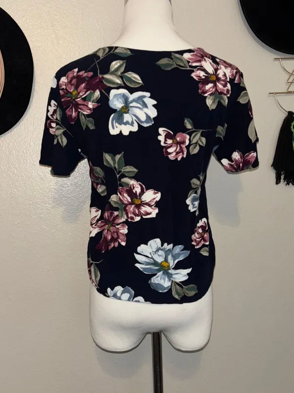 Kendall & Kylie Blouse - Image 2
