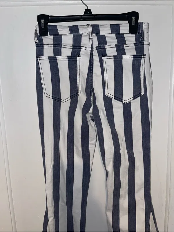 Saints & Hearts Striped High-Waist Flared White & Navy Jeans - Sz Small - Image 5