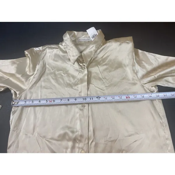 Abercrombie & Fitch Women’s Satin Button Up Top M Champagne Ivory Office NWT - Image 10