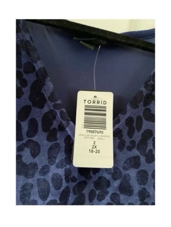 Torrid Blue Animal Print Top Long Sleeve Ruffles V-Neck 2X - Image 5