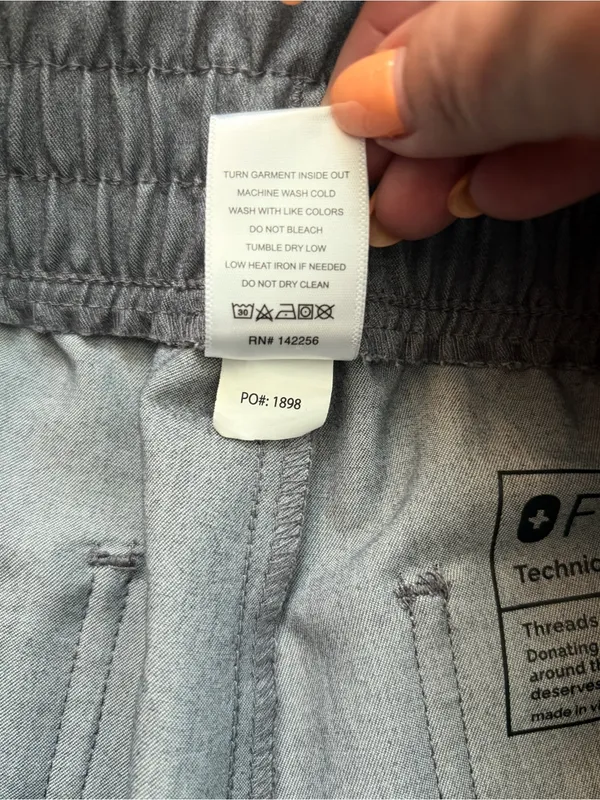 FIGS Zamora Jogger Scrub Pants Gray Heather Size Small Technical Collection - Image 4