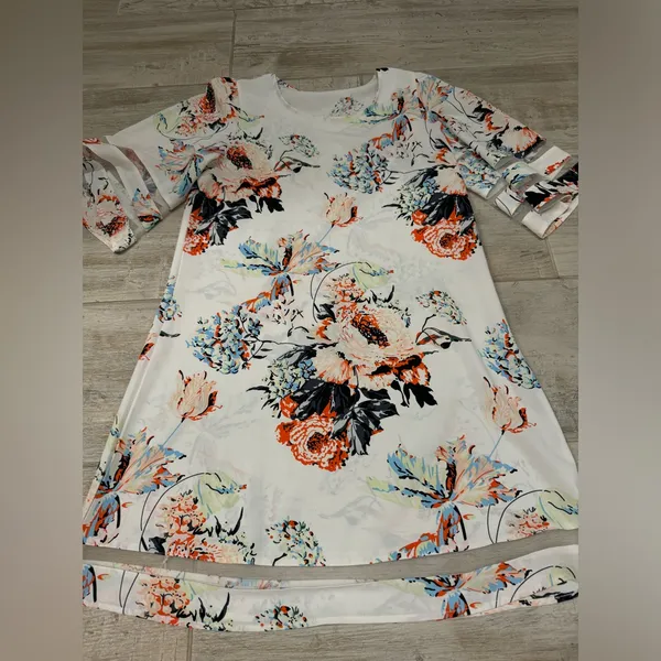 Floral White 3/4 Sleeve Mini Dress Size S - Image 2