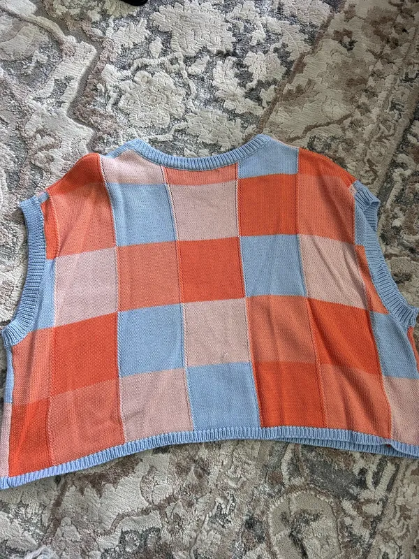 Boutique Checkered short sleeve sweater - Image 2