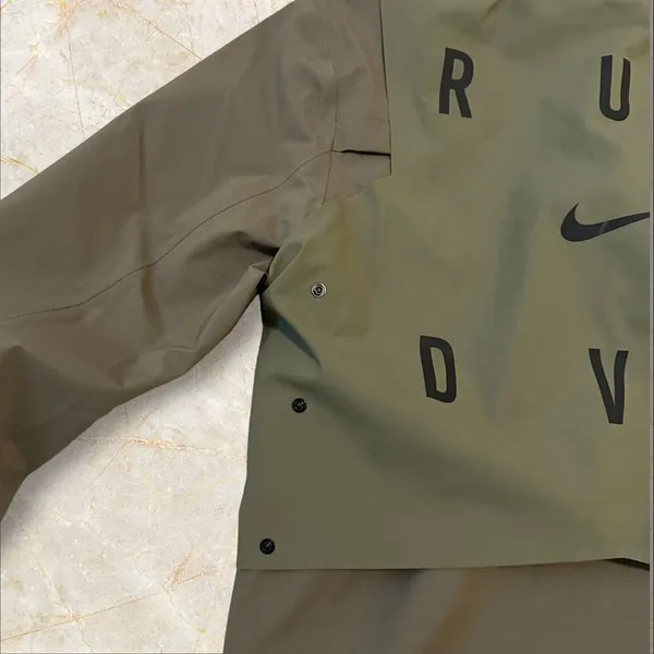 Nike Storm-FIT Run Division Women’s Full-Zip Hooded Jacket Size Small DV1247-010 - Image 5